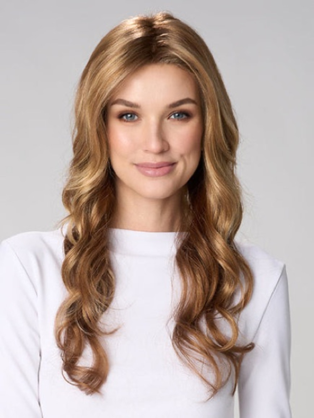 BNWT Envy Brianna Hand-Tied Wig, Gorgeous Multi Dimensional Blonde